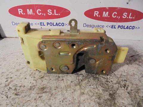Foto 2ª: Cerradura Puerta Trasera Izquierda Ford Focus 1.6 16V CAT BERLINA 100CV 74KW [FYDA] (1999)