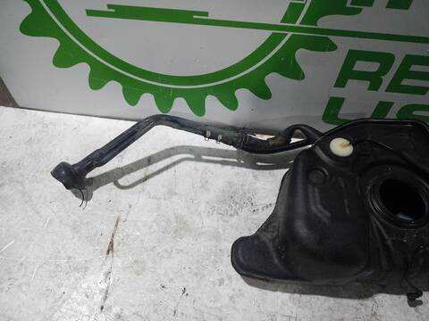 Foto 3ª: Deposito de Combustible Nissan Juke ACENTA AUT. 117CV [HR16DE] (2010)