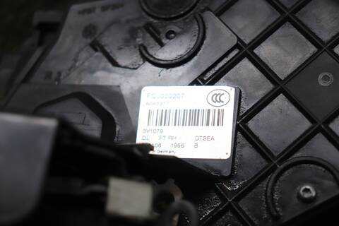 Foto 3ª: Cerradura Puerta Delantera Derecha Land Rover Freelander 224DT (2007)