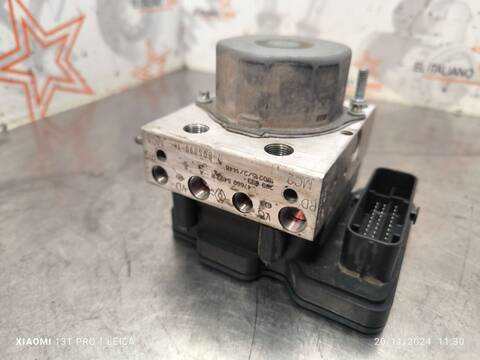 Foto 3ª: Abs Renault Clio ZEN 89CV 66KW [H4B A4] (2015)