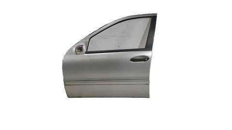 Foto 3ª: Puerta Delantera Izquierda Mercedes Clase C 160 1.8 CAT 143CV [M271946] (2000)