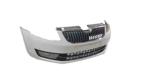 Foto 1ª: Paragolpes Delantero Skoda Octavia CLH BERLINA (2013)