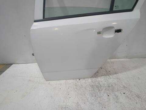 Foto 2ª: Puerta Trasera Izquierda Opel Astra 1.7 CDTI L48) 100CV 74KW [Z 17 DTH] (2006)
