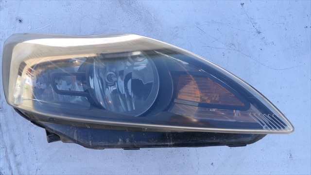 Faro Derecho Ford Focus 1.6 TDCI SEDAN, 2008-2011