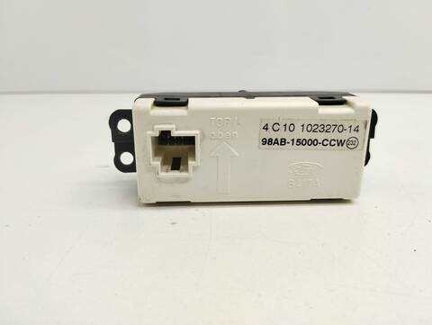 Foto 2ª: Pantalla Multifuncion Ford Focus AMBIENTE BERLINA 100CV 74KW [FYDB] (2004)