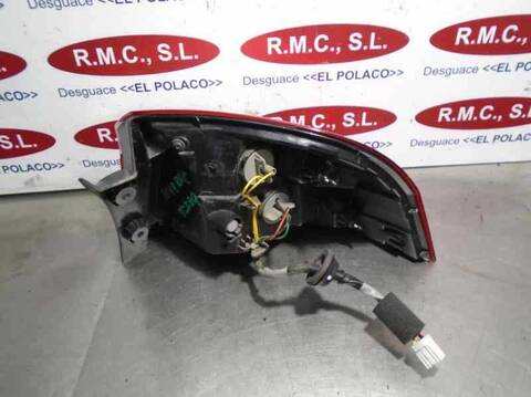 Foto 2ª: Piloto Trasero Izquierdo Kia Rio BASIC 75CV 55KW [D3FA] (2015)