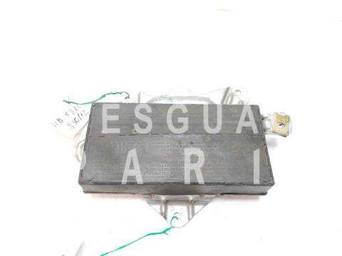 Foto 2ª: Airbag Rodilla Mercedes Clase S 220 S 320 CDI 220.025 220.125) 204CV (1998)