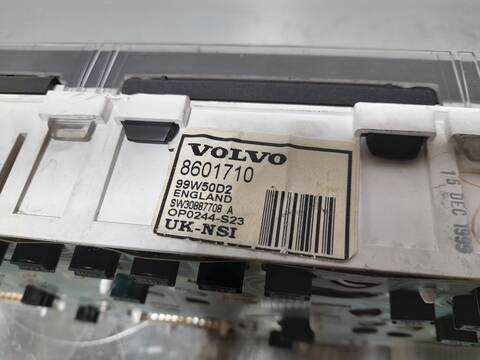 Foto 2ª: Cuadro de Instrumentos Volvo V40 1.9 D 95CV 70KW FAMILIAR [D4192T2] (1999)