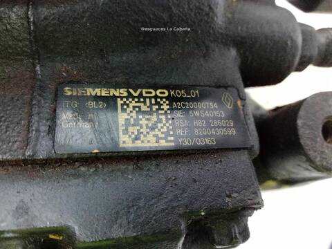 Foto 3ª: Bomba Inyeccion Renault Megane VERSION INDEFINIDA II BM0/1_ CM0/1_) (2001)