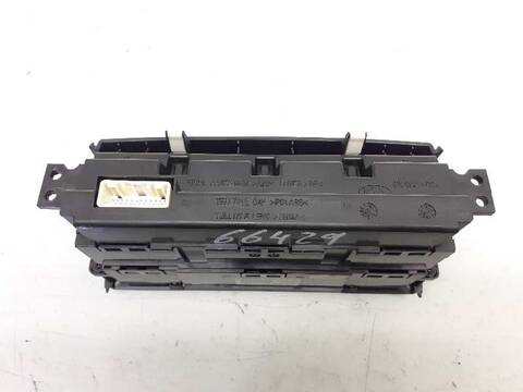 Foto 3ª: Pantalla Multifuncion Kia Venga EMOTION 128CV 94KW [D4FB] (2010)