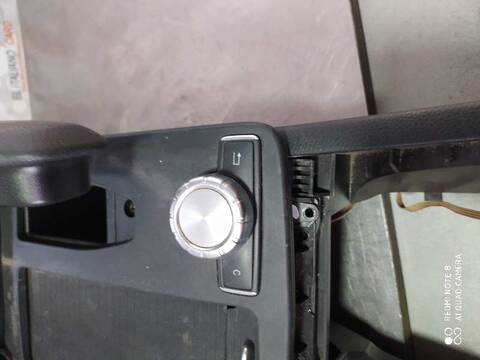 Foto 4ª: Consola Central Mercedes Clase C 160 C 220 CDI BLUEEFFICIENCY 204.302) COUPE 170CV 125KW [651911] (2011)