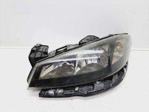 Faro Izquierdo Renault Laguna AUTHENTIQUE 110CV 81KW