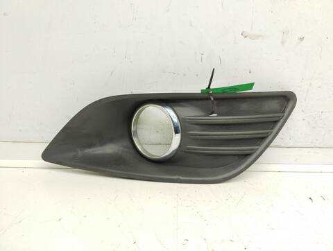 Rejilla Delantera Ford Focus AMBIENTE D) BERLINA 115CV 85KW
