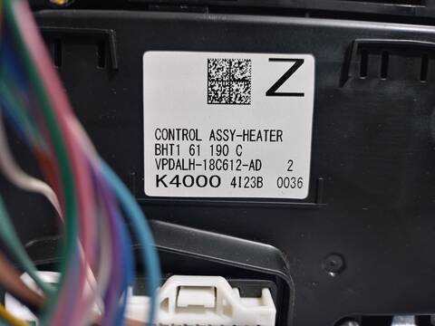Foto 3ª: Mando Climatizador Mazda 3 CENTER-LINE 150CV 110KW [SHY6, SHY4] (2014)