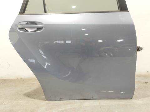 Foto 3ª: Puerta Trasera Derecha Toyota Verso 1.6 ZGR20_) 132CV 97KW [1ZR-FAE] (2011)