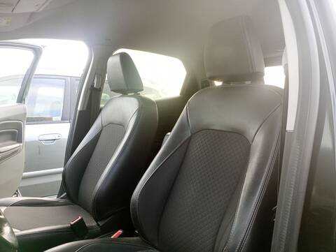 Asientos Traseros Ford EcoSport TITANIUM S 95CV 70KW