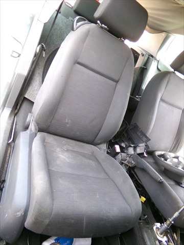 Asiento Delantero Derecho Volkswagen Golf 1.9 TDI SERIE 5,2004-2008