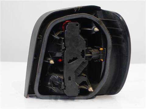 Foto 2ª: Piloto Trasero Izquierdo Volkswagen Polo 50 1.0 50CV 37KW [AER] (1999)
