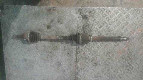 Transmision Delantera Derecha Renault Megane CONFORT AUTHENTIQUE BERLINA 106CV 78KW II CLASSIC BERLINA