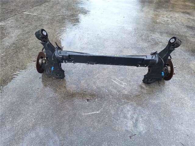 Foto 2ª: Puente Trasero Peugeot 2008 1.6 ACTIVE [1.6 LTR. - 68 KW 16V E-HDI FAP]