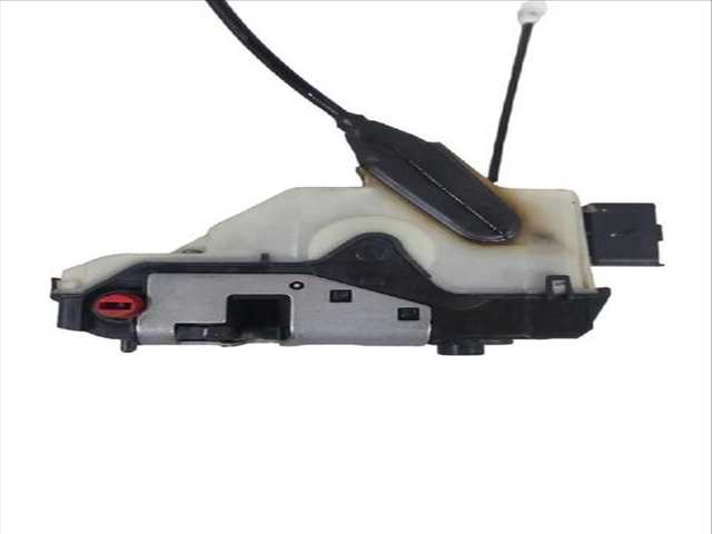 Foto 3ª: Cerradura Puerta Trasera Izquierda Peugeot 2008 1.6 BLUEHDI 100 (2013)