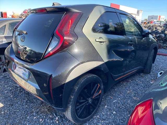 Foto 3ª: Puerta Trasera Derecha Toyota Aygo 1.0 G X [1KR] (2022)