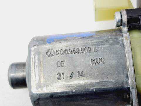Foto 4ª: Elevalunas Eléctrico Delantero Izquierdo Audi A3 1.6 TDI 110CV 81KW [CRK] (2014)