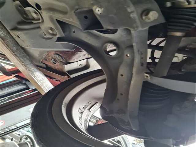Brazo Suspension Delantero Izquierdo Audi A1 ATTRACTION 90CV 66KW