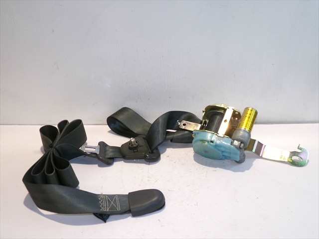 Foto 2ª: Cinturón Delantero Izquierdo Hyundai Elantra 2.0 CRDI 2000-2003 [D4EA] (2003)