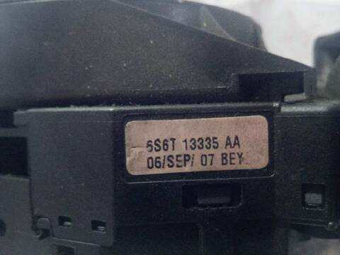 Foto 3ª: Mando Luces Ford Fiesta AMBIENTE 90CV 66KW [HHJB] (2004)