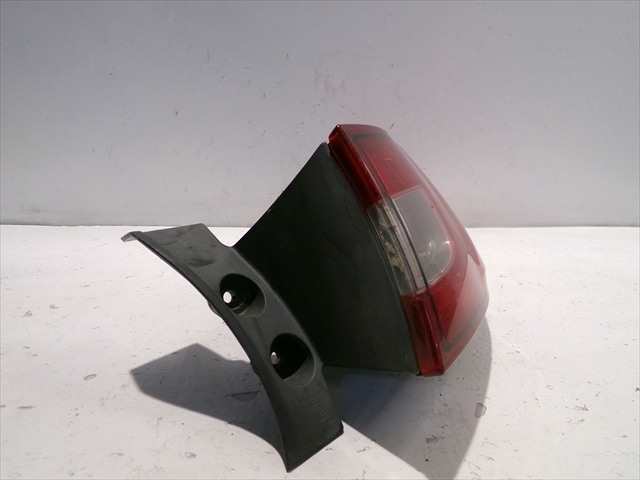 Foto 2ª: Piloto Trasero Derecho Renault Clio 1.5 DCI CLIO IV 2013-2016 [K9KC6] (2014)