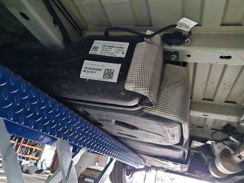 Deposito AdBlue Volkswagen Crafter 2.0 TDI 140CV 103KW FURGONETA