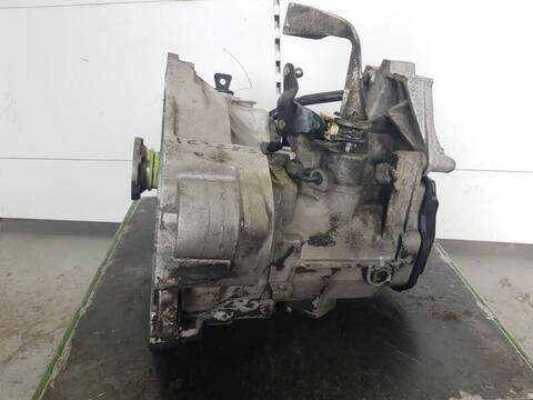 Foto 2ª: Caja Cambios Volkswagen Golf 25 ANIVERSARIO BERLINA 110CV 81KW [AHF] (1999)