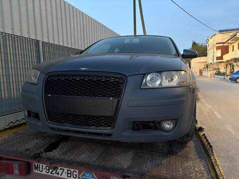 Foto 3ª: Paragolpes Delantero Audi A3 VERSION INDEFINIDA (2005)