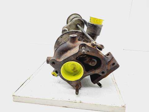 Foto 3ª: Turbocompresor Kia Carnival 2.9 CDRI EX 144CV 106KW [J3] (2003)