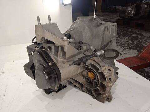 Foto 3ª: Caja Cambios Ford Fiesta 1.5 TDCI CAT 75CV 55KW [UGJC] (2013)