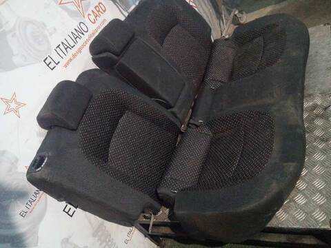 Foto 3ª: Asientos Traseros Nissan Qashqai BACKSTAGE 4X4 150CV 110KW [M9R832] (2007)