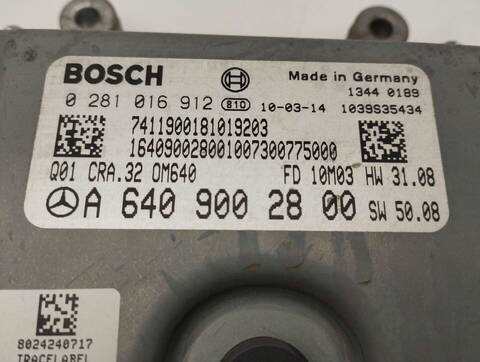 Foto 3ª: Centralita Motor ECU Mercedes Clase B 150 180 CDI 245.207) 109CV 80KW [640940] (2010)