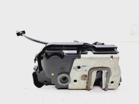 Foto 4ª: Cerradura Puerta Trasera Derecha Ford Puma HYBRID ST-LINE 125CV 92KW [B7JB] (2020)