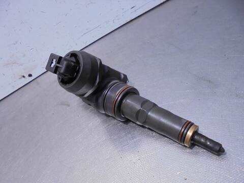 Inyectores Volkswagen Golf 25 ANIVERSARIO BERLINA 101CV 74KW
