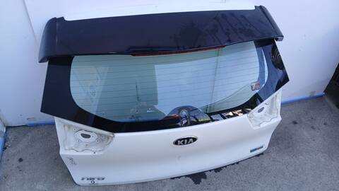 Foto 3ª: Portón Kia Niro 1.6 GDI HYBRID 141CV 104KW [G4LE] (2017)