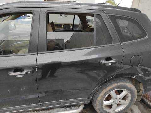 Foto 1ª: Puerta Trasera Izquierda Hyundai Santa Fe D4EB (2006)