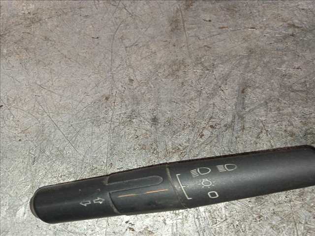 Foto 2ª: Mando Luces Peugeot 306 1.9 DIESEL [D8A] (2000)