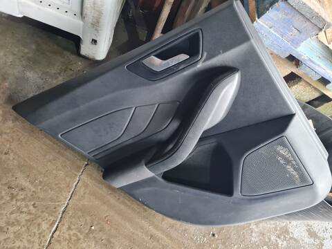 Foto 1ª: Tapizados Cartoneras Ford Focus ST-LINE 155CV 114KW [M0DC] (2024)