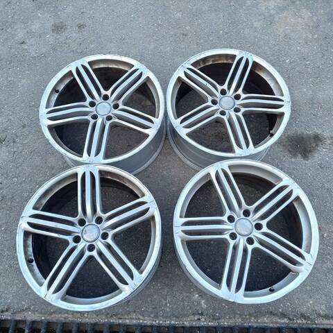 Juego LLantas Audi A8 4.2 QUATTRO 335CV 246KW