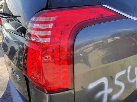 Foto 2ª: Piloto Trasero Derecho Peugeot 5008 PREMIUM 109CV 80KW (2009)