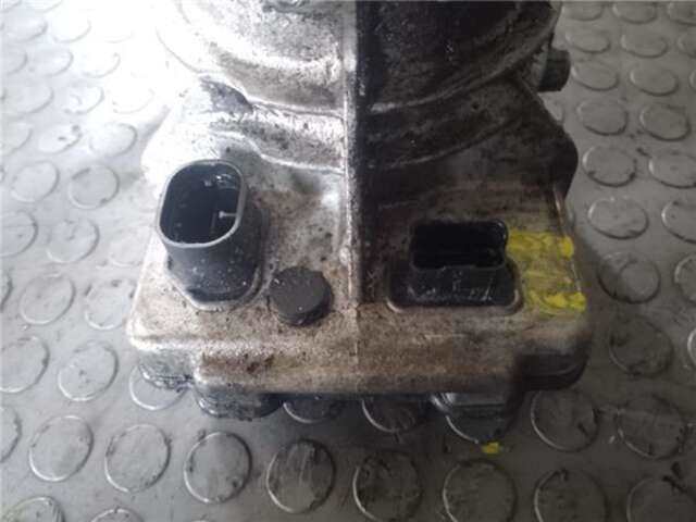 Foto 2ª: Bomba de Direccion Citroen C4 2.0 SX [2.0 LTR. - 100 KW HDI FAP CAT (RHR - DW10BTED4)] [RHJ (DW10BTED4)]