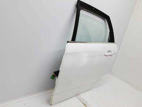 Foto 2ª: Puerta Trasera Izquierda Citroen C4 1.6 HDI FAP 92CV 68KW [9H06] (2015)