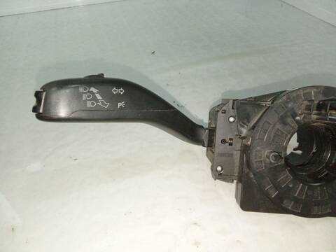 Foto 3ª: Mando Multifuncion Volkswagen Polo 1.6 TDI 90CV 66KW [CAYB] (2012)