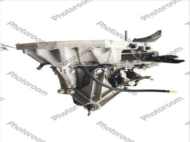 Foto 1ª: Caja Cambios Renault Clio 1.4 16V (2005)